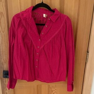 Gorgeous  Pink Pulcro Button-Up Blouse
